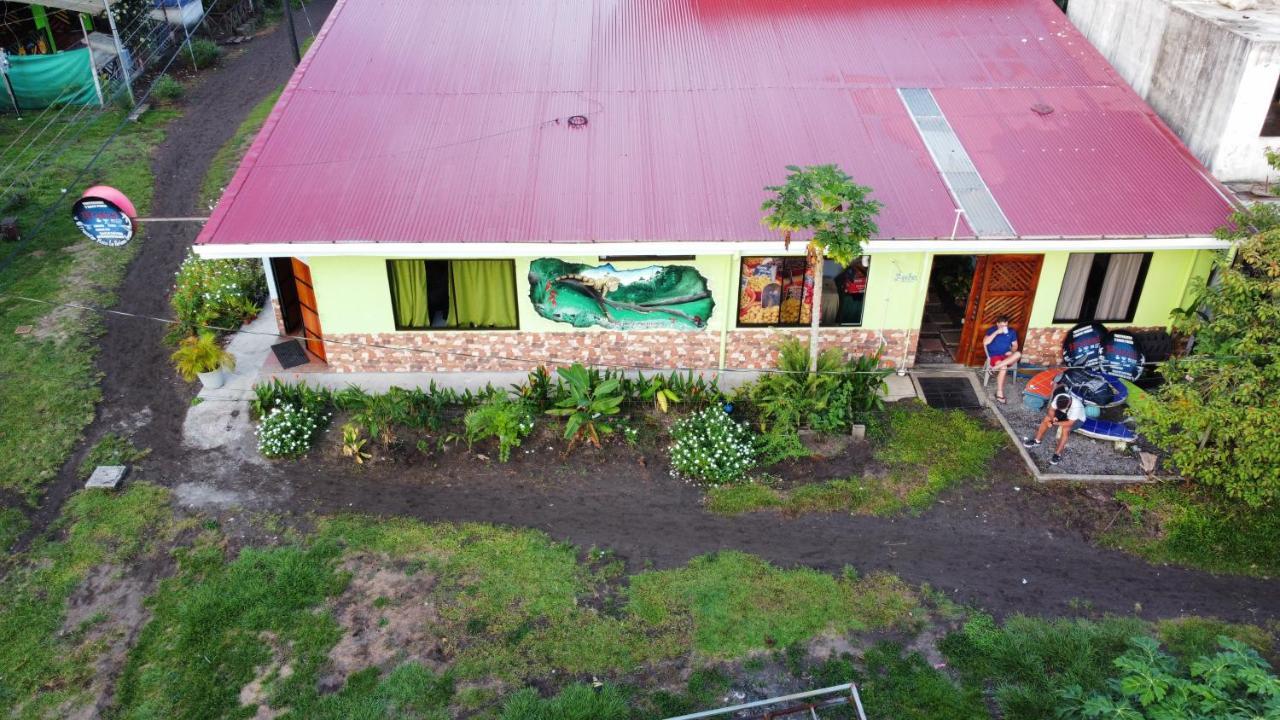 Hostel Tortuguero 7Backpackers Eksteriør bilde